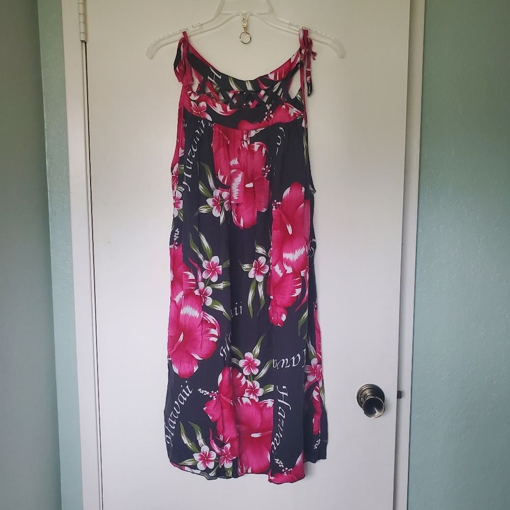 Vtg Aloha Fashion Hawaiian Fashion Fushia/Black Floral Sleeveless Dress One Size